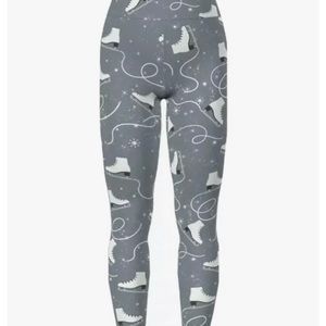 LuLaRoe Dream 2021 Holiday OS Women’s Leggings Ice Skates on Gray
